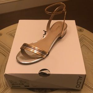 ALDO Silver & Gold Metallic Sandals Size 6